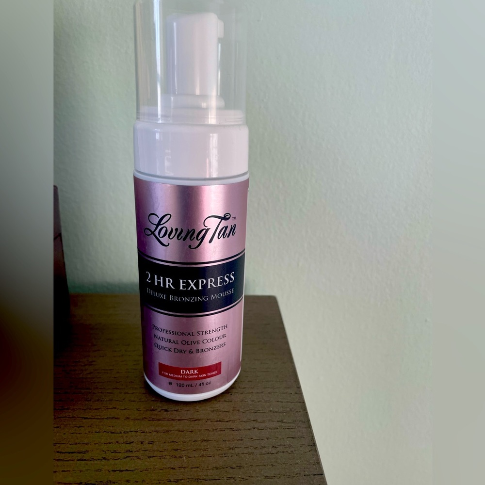 Loving Tan 2 Hr Express Deluxe Bronzing Mousse NW/O Tags